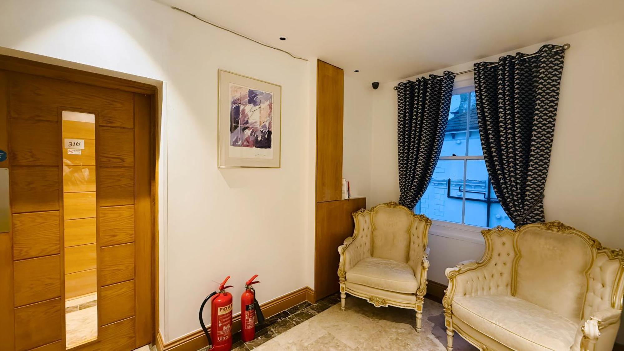Osborne Aparthotel Eastbourne Exterior photo